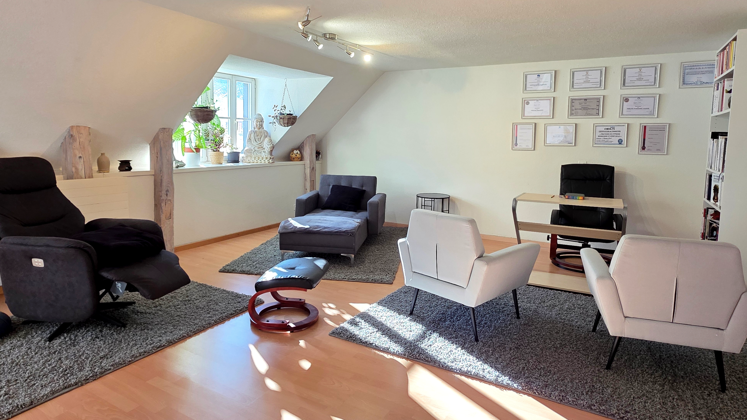 Espace d’échange au cabinet Hypno-Alchimiste à Sonvilier